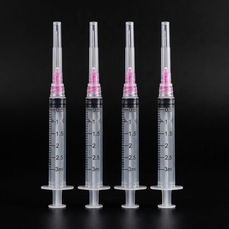 Reconstitution draw needles with pink hubs